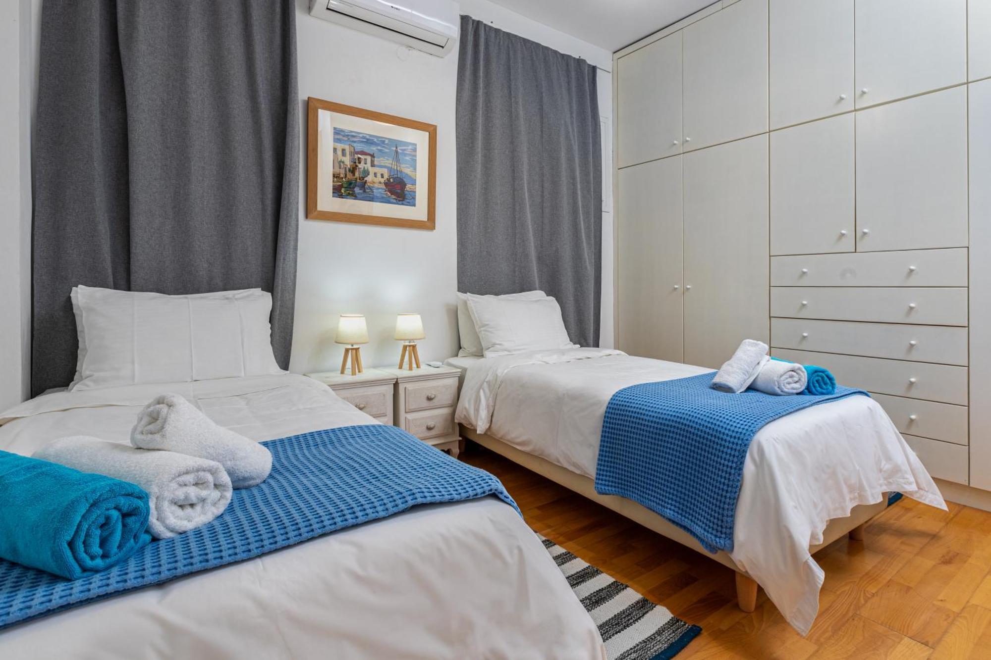 Dimitra Apartment With Private Pool And Sea View -The Ground Floor Of A Two Storey Building Даратсо Экстерьер фото