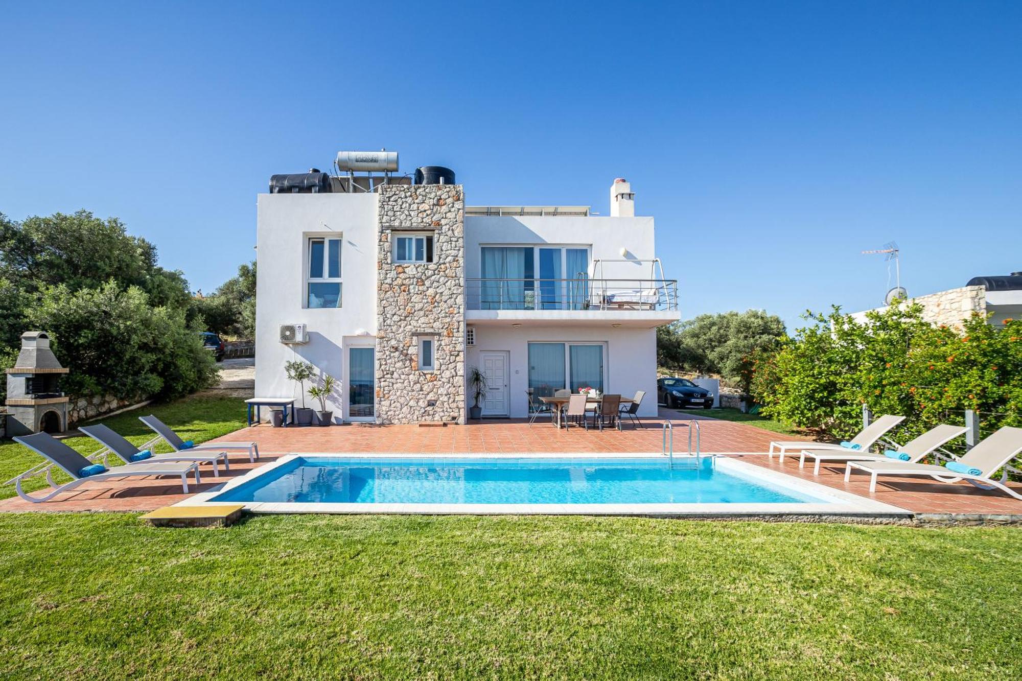 Dimitra Apartment With Private Pool And Sea View -The Ground Floor Of A Two Storey Building Даратсо Экстерьер фото