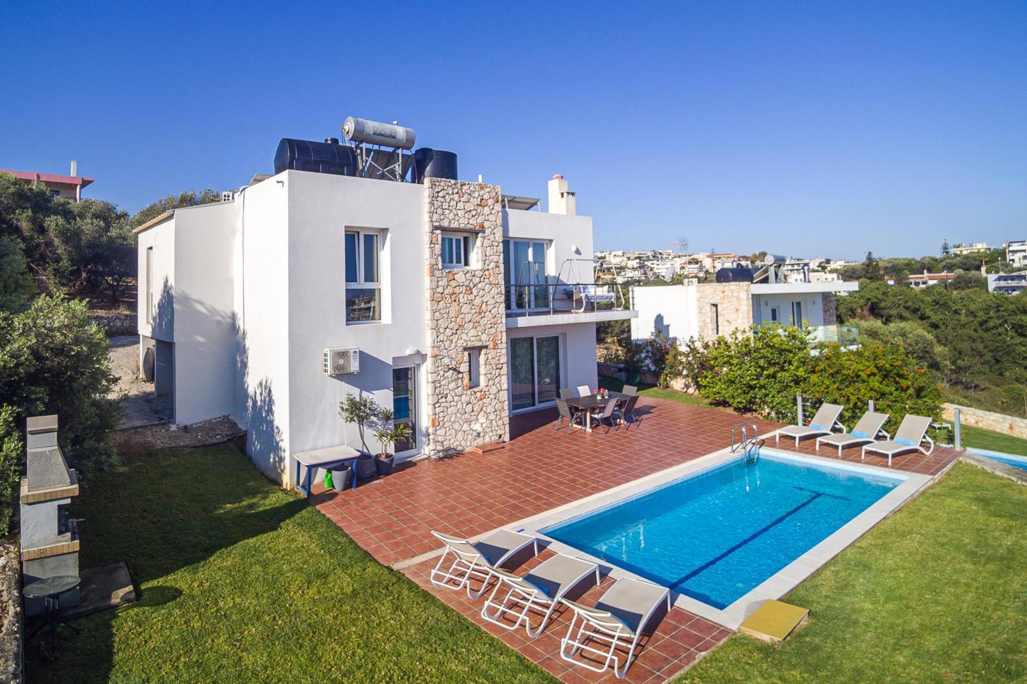 Dimitra Apartment With Private Pool And Sea View -The Ground Floor Of A Two Storey Building Даратсо Экстерьер фото